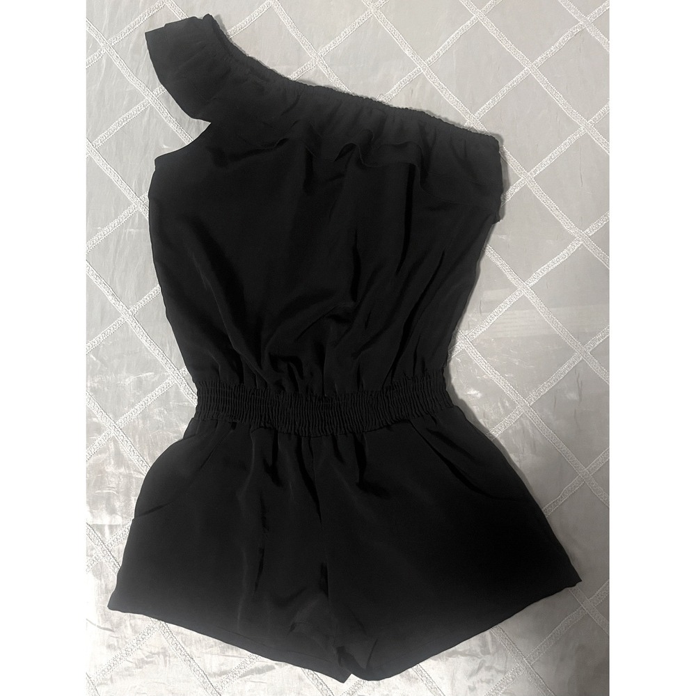 G By Guess Black One Shoulder Ruffle Shorts Romper Jumpsuit Chic  Womens -Size L